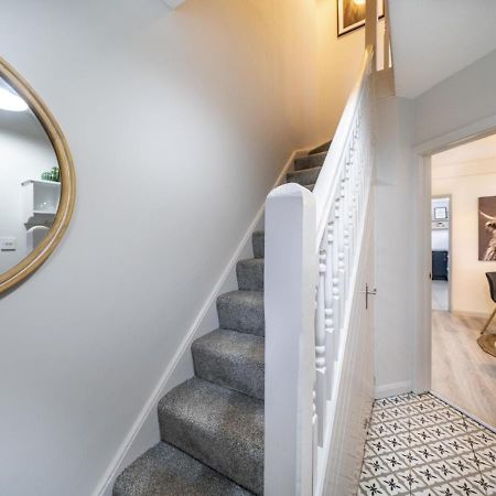 Pass The Keys 58 Lw Ave Stunning 2Br Terrace Top Location Lots Nearby بلفاست المظهر الخارجي الصورة