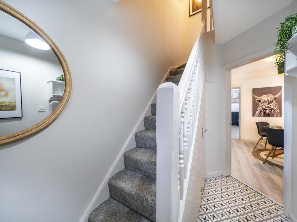 Pass The Keys 58 Lw Ave Stunning 2Br Terrace Top Location Lots Nearby بلفاست المظهر الخارجي الصورة