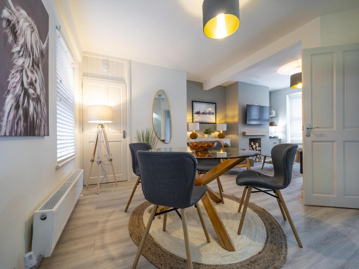 Pass The Keys 58 Lw Ave Stunning 2Br Terrace Top Location Lots Nearby بلفاست المظهر الخارجي الصورة